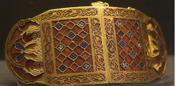 La Tumba Medieval Más Lujosa de Europa: El Tesoro de Sutton Hoo