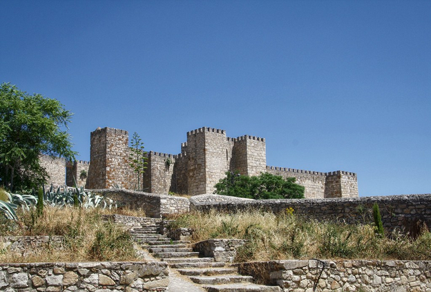 Trujillo castillo | Medievallink